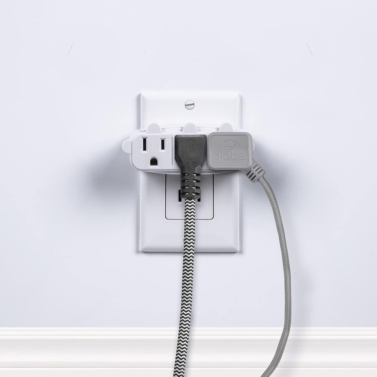 Globe Electric 69702 3-Outlet Multi-Tap Wall Tap, White Finish